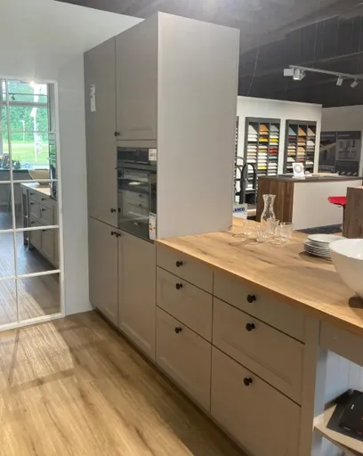 Landhausküche - Ausstellungsstück in Dillingen Koje 16
